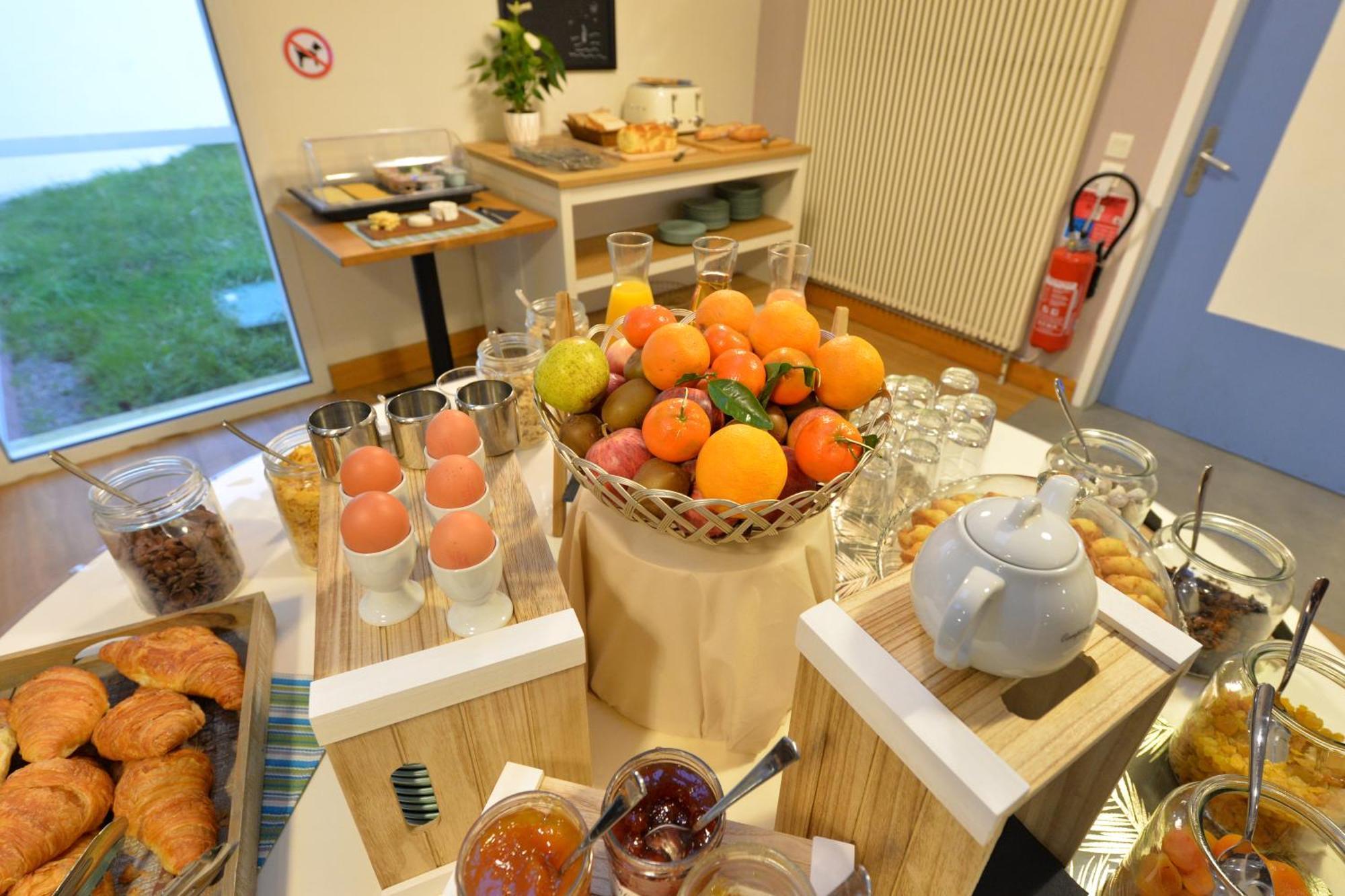 La Villa Des Golf.E.S Theix ภายนอก รูปภาพ