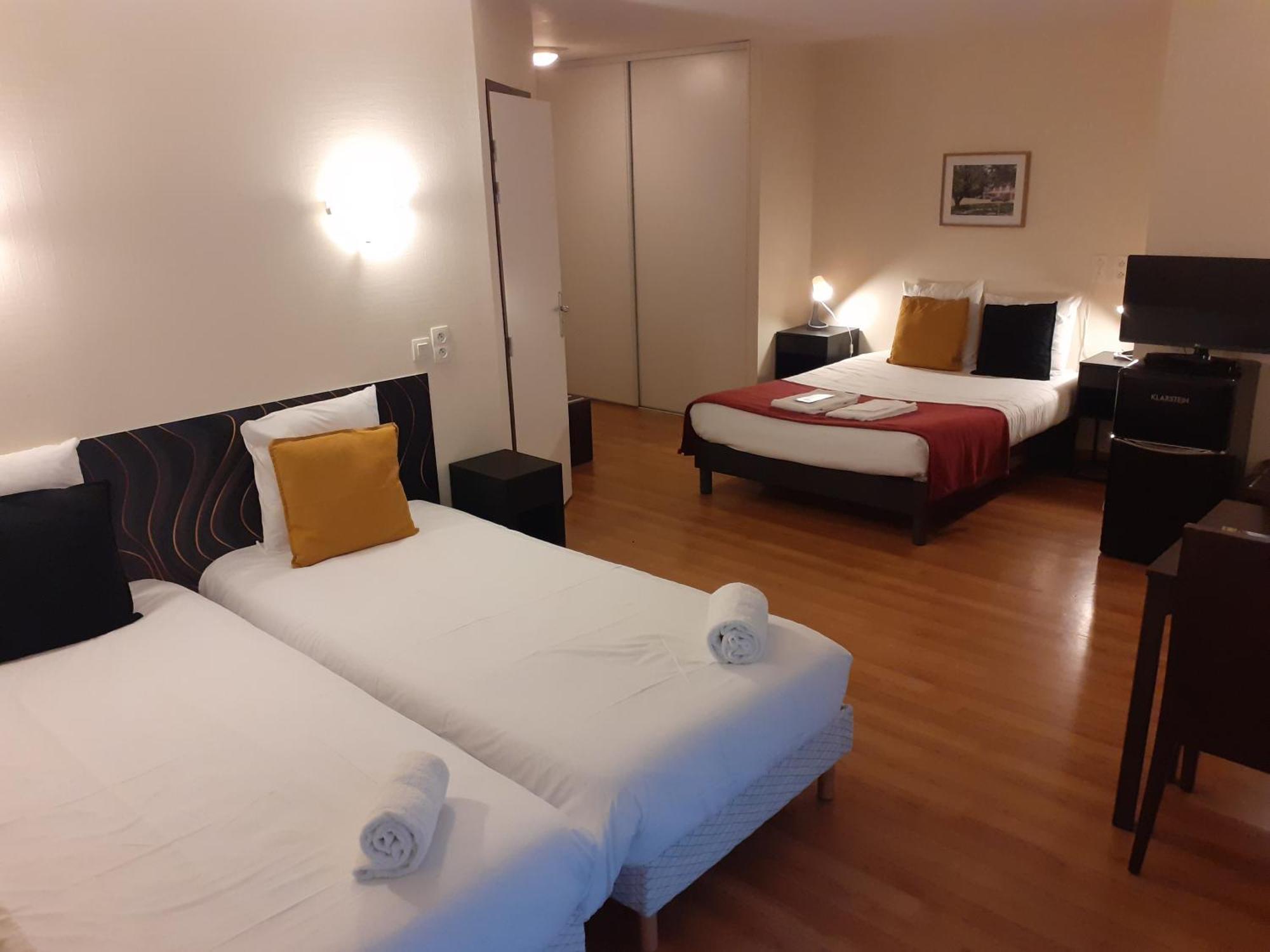 La Villa Des Golf.E.S Theix ภายนอก รูปภาพ